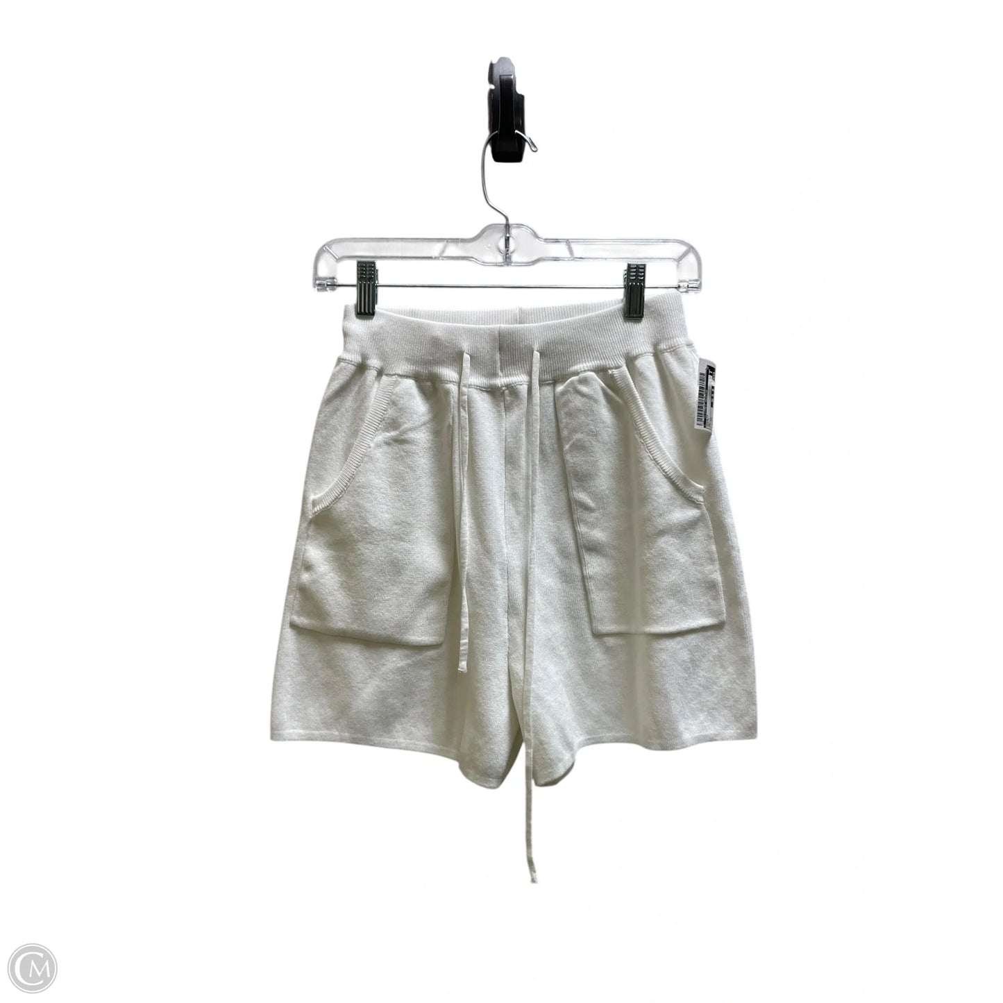 Shorts By Clothes Mentor In White, Size: Xs