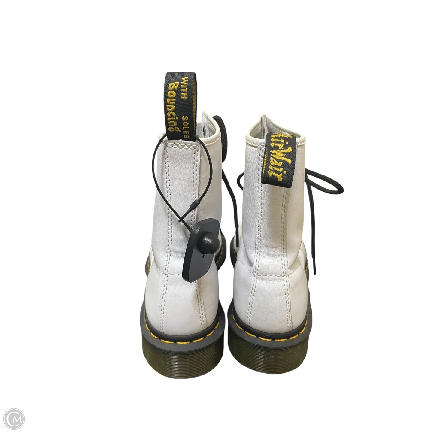 Boots Ankle Flats By Dr Martens In White, Size: 9