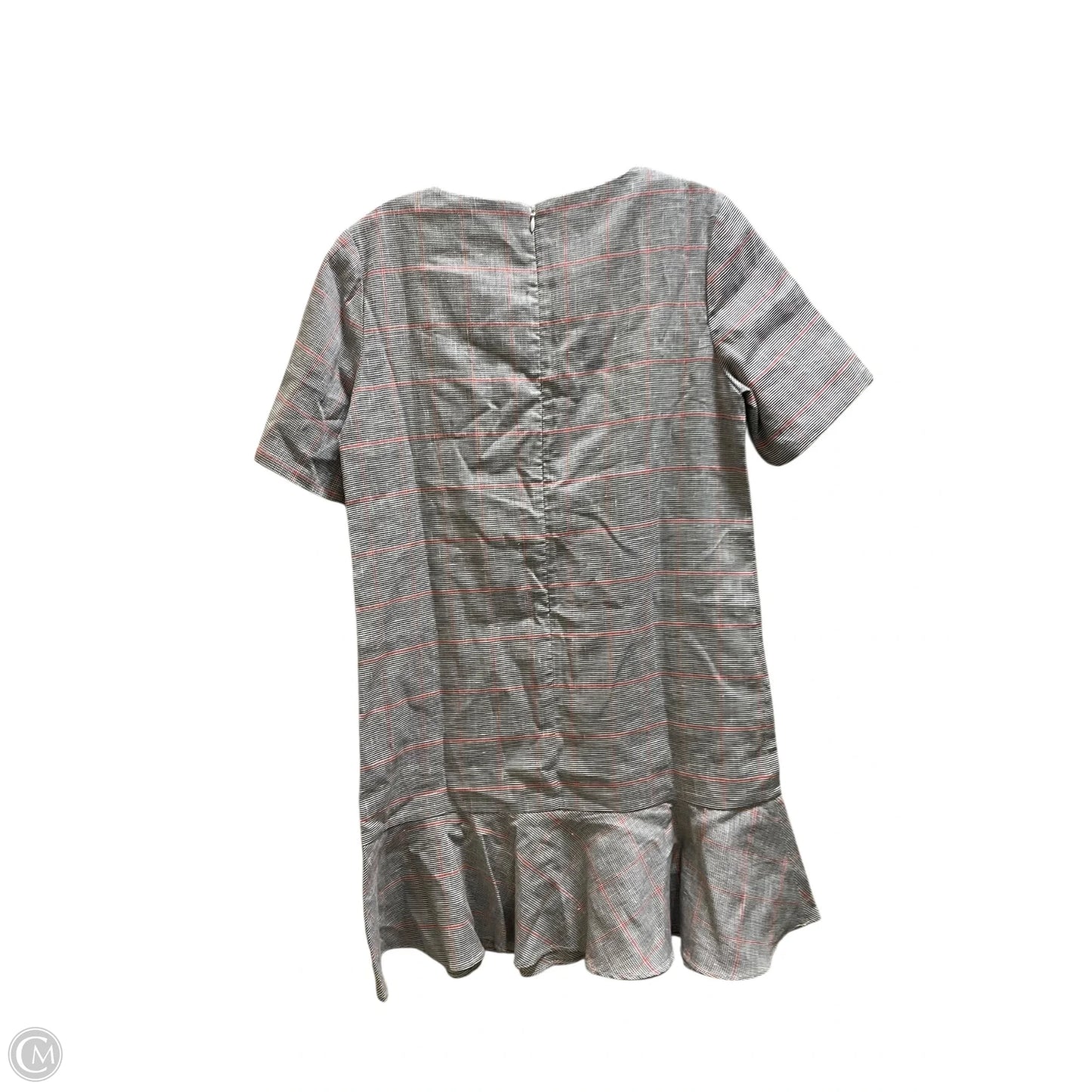 Dress Casual Short By Clothes Mentor In Grey, Size: S