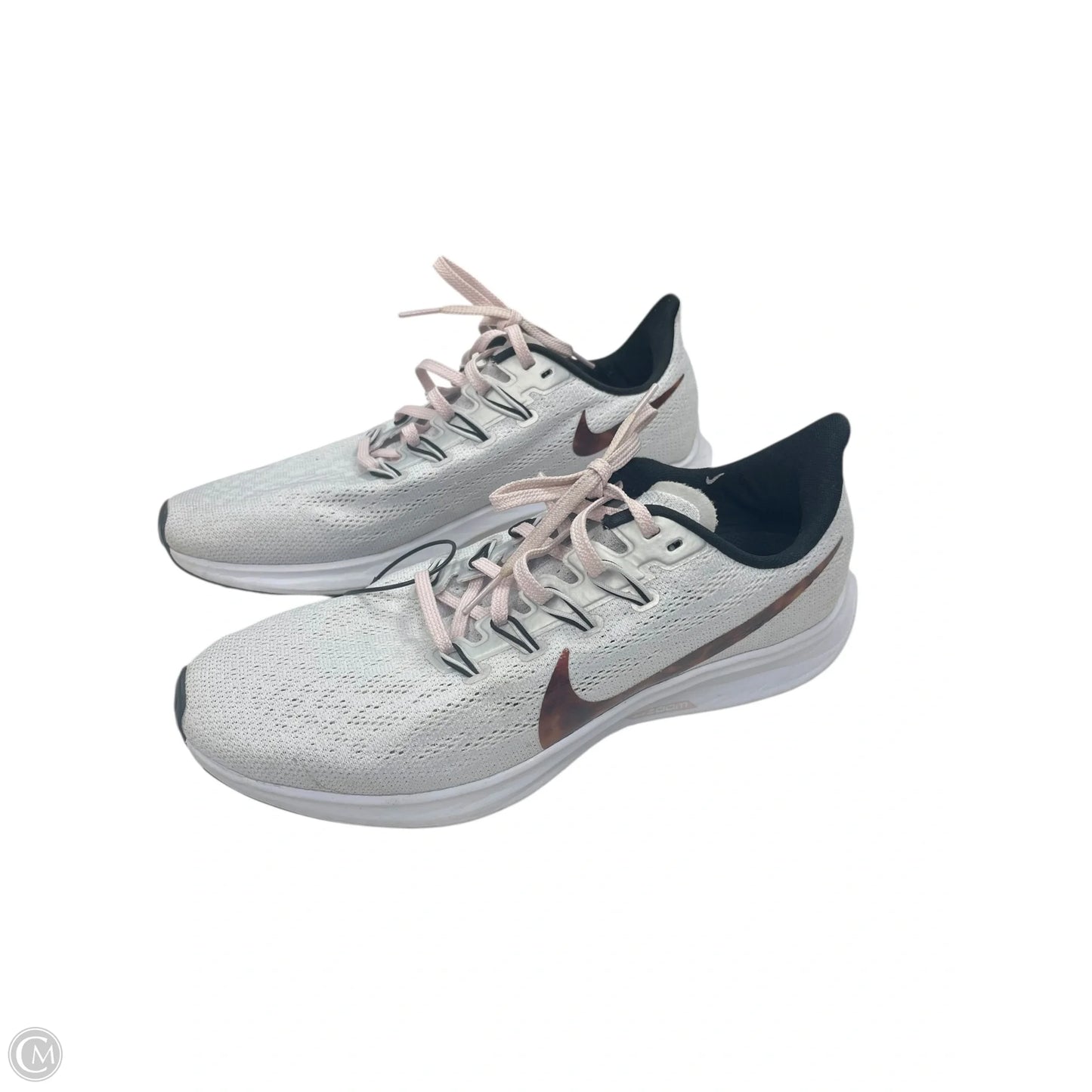 Shoes Sneakers By Nike In White, Size: 9.5