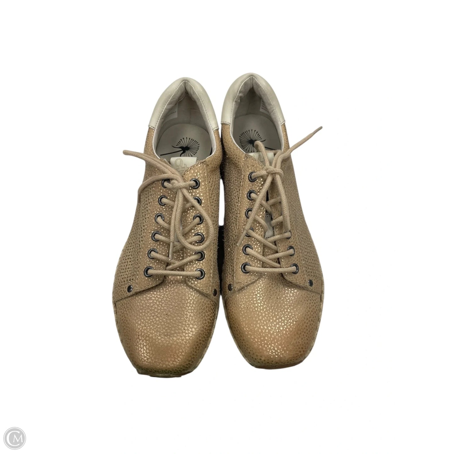 Shoes Sneakers By Clothes Mentor In Tan, Size: 8.5