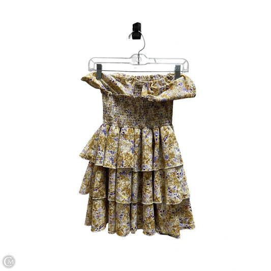 Dress Casual Short By Clothes Mentor In Yellow, Size: S