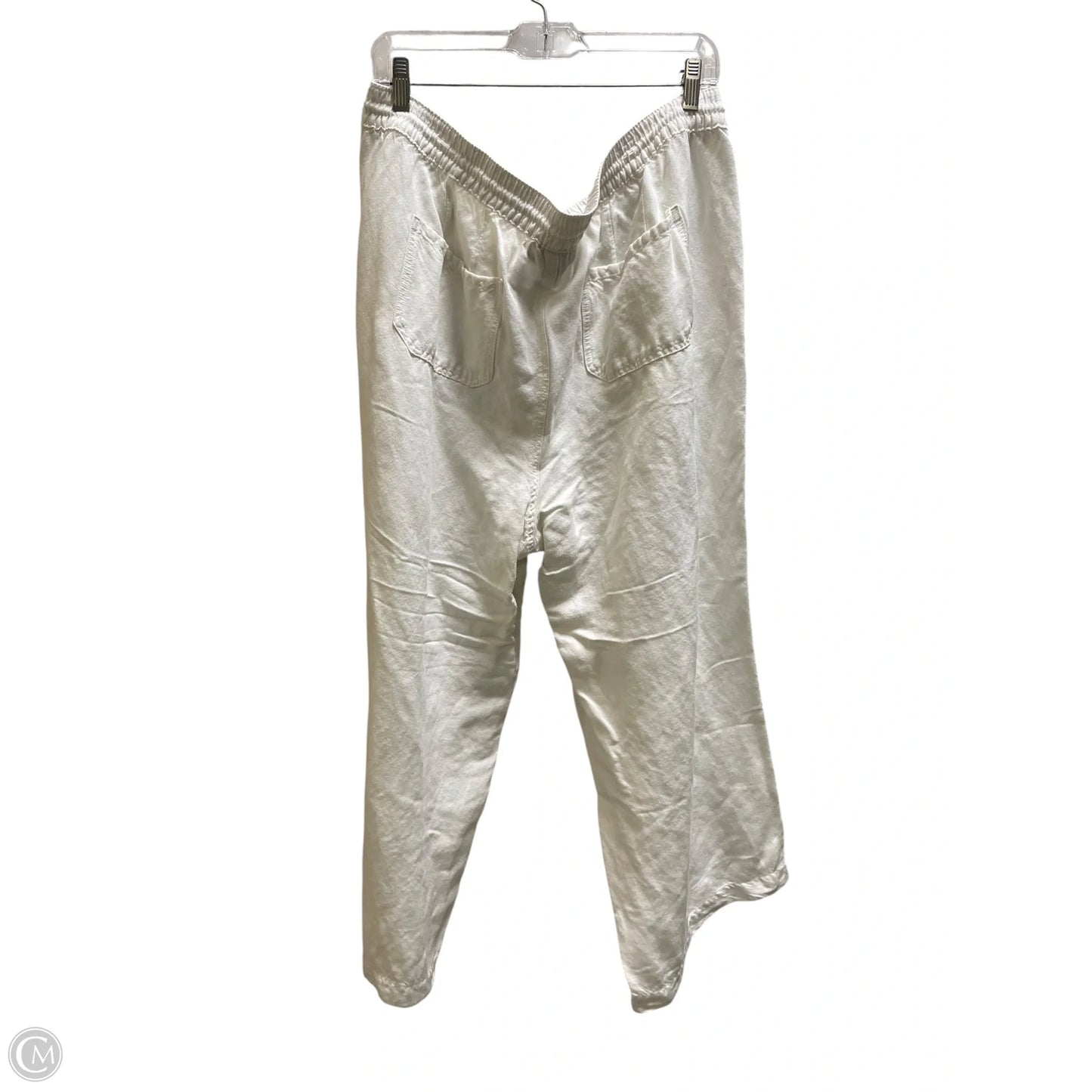 Capris By Lane Bryant In White, Size: 18