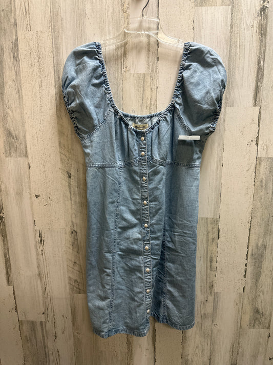 Dress Casual Short By Madewell  Size: M