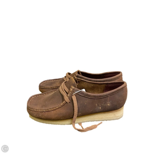 Shoes Flats By Clarks In Brown, Size: 8.5