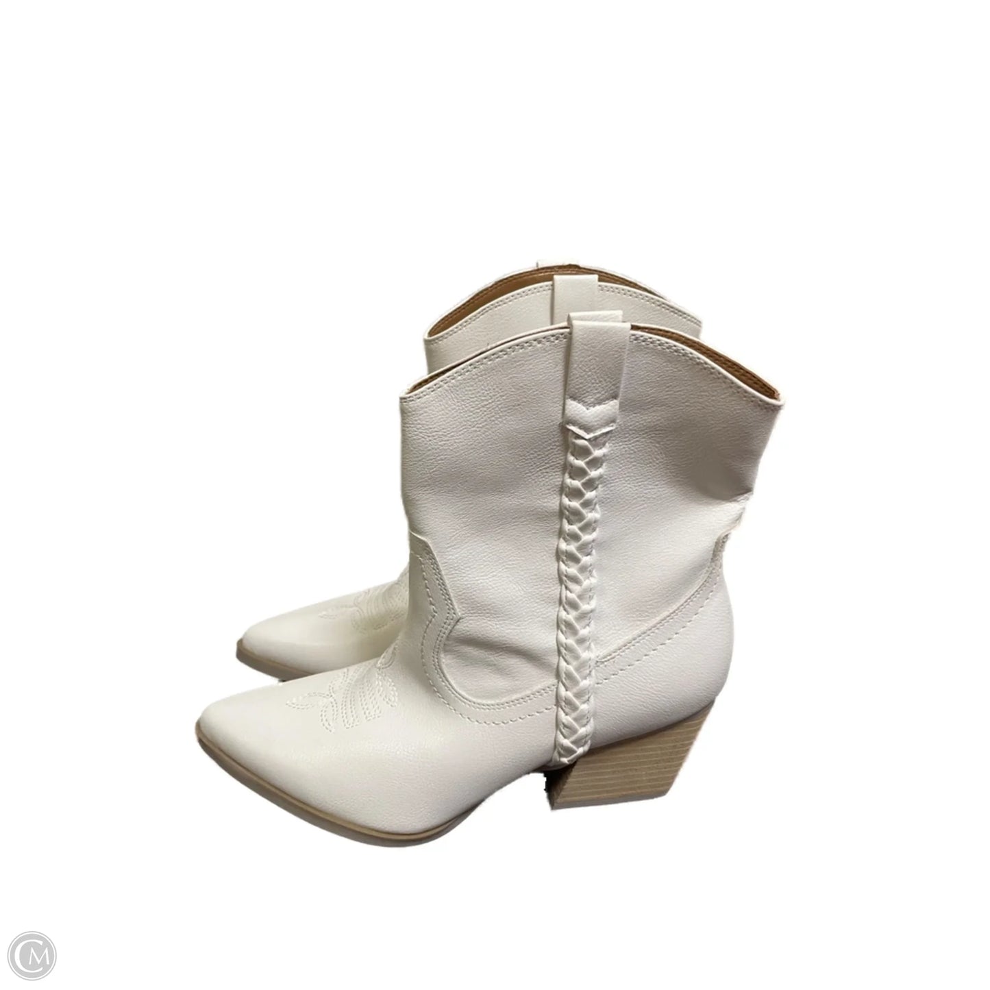 Boots Ankle Heels By Dolce Vita In White, Size: 9