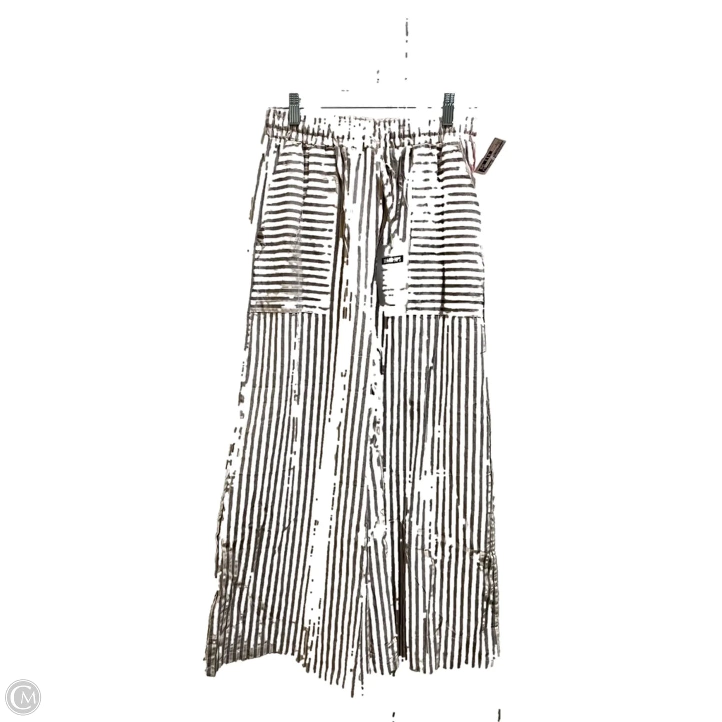 Pants Cropped By Clothes Mentor In Tan, Size: M