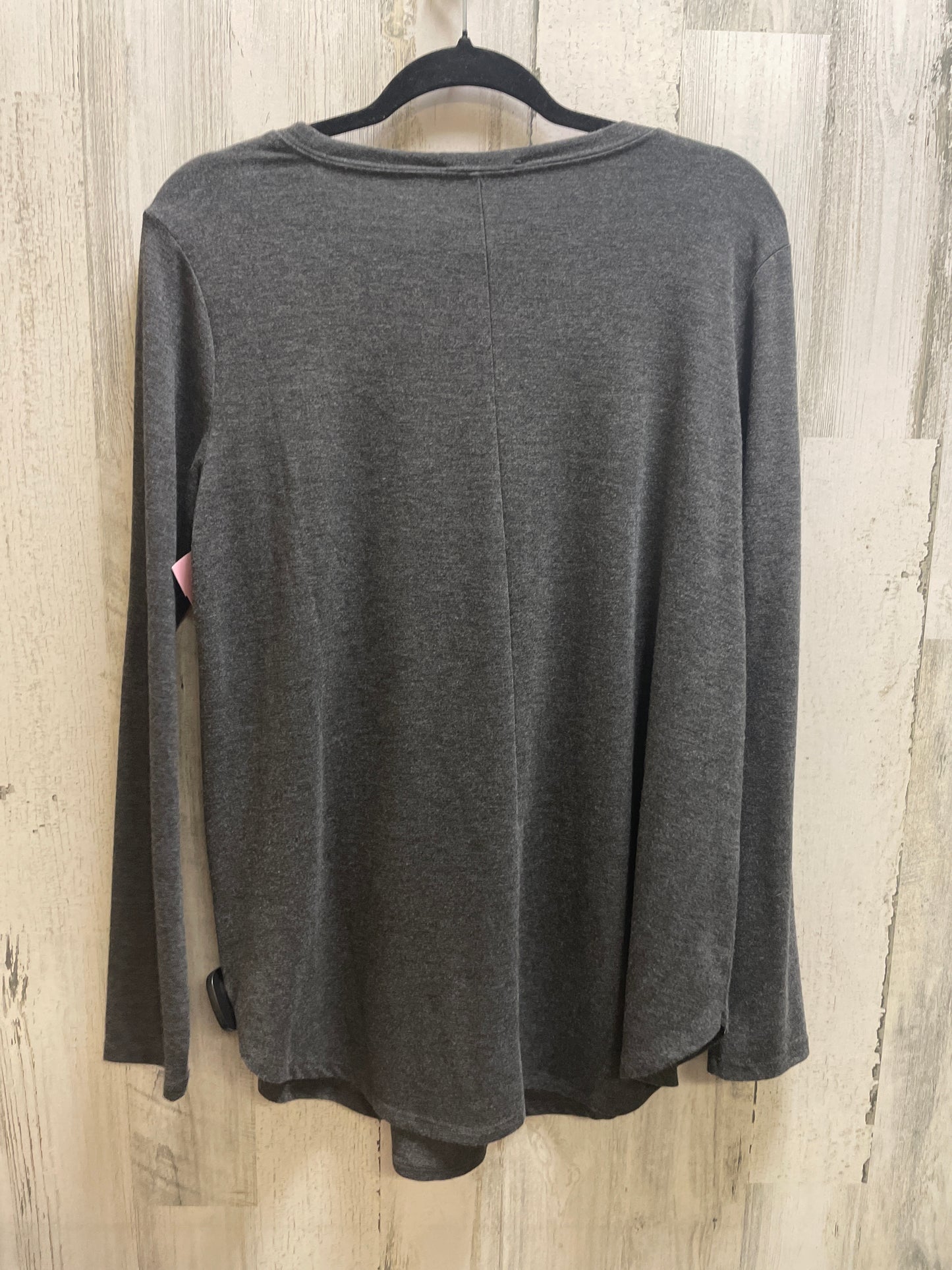 Top Long Sleeve By Zenana Outfitters In Grey, Size: L