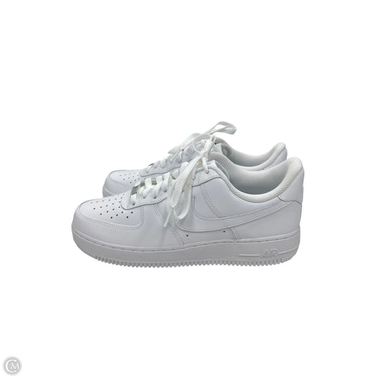 Shoes Sneakers By Nike In White, Size: 10
