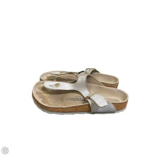 Sandals Flats By Birkenstock In Silver, Size: 7