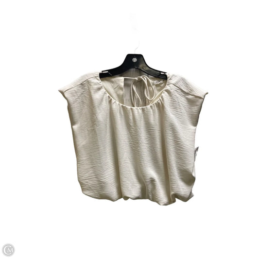 Top Sleeveless By Blu Pepper In Cream, Size: M