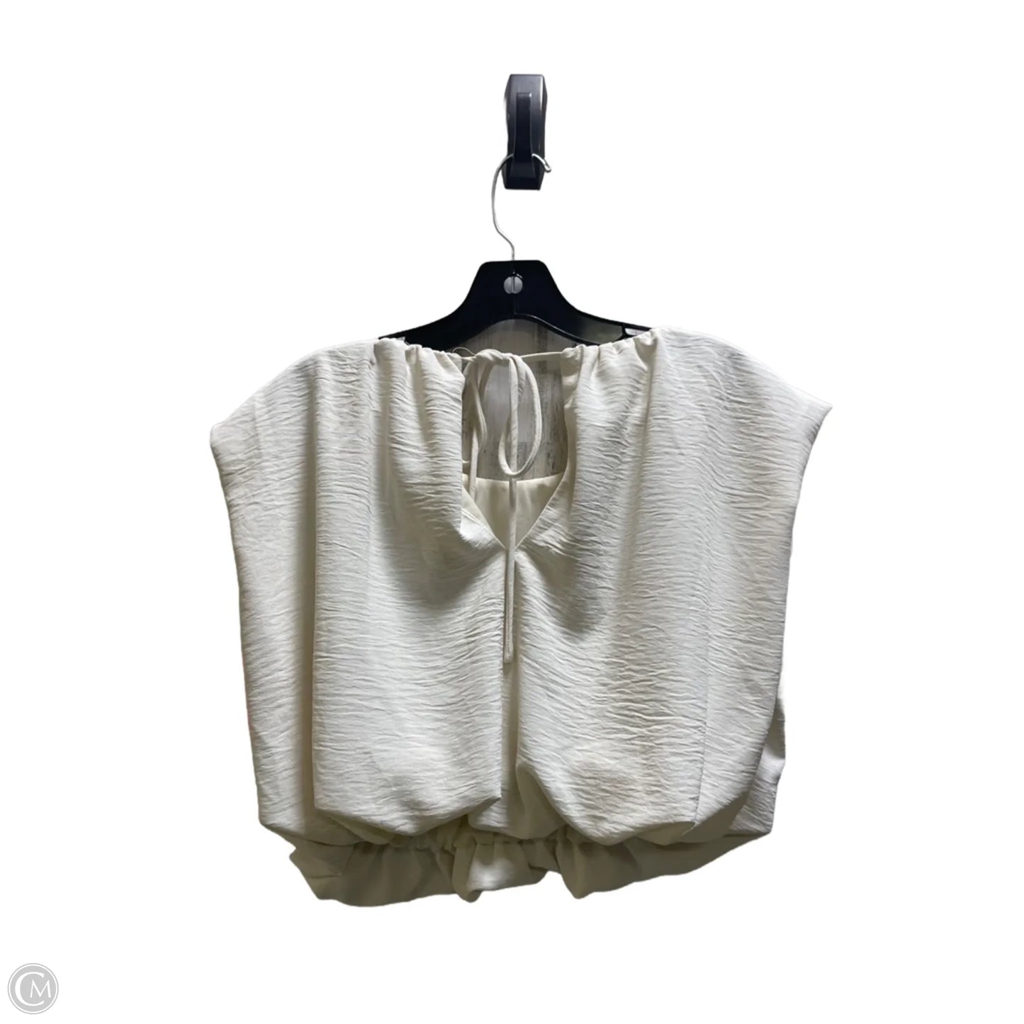 Top Sleeveless By Blu Pepper In Cream, Size: M