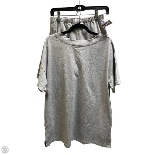 Shorts Set By Clothes Mentor In Grey, Size: S