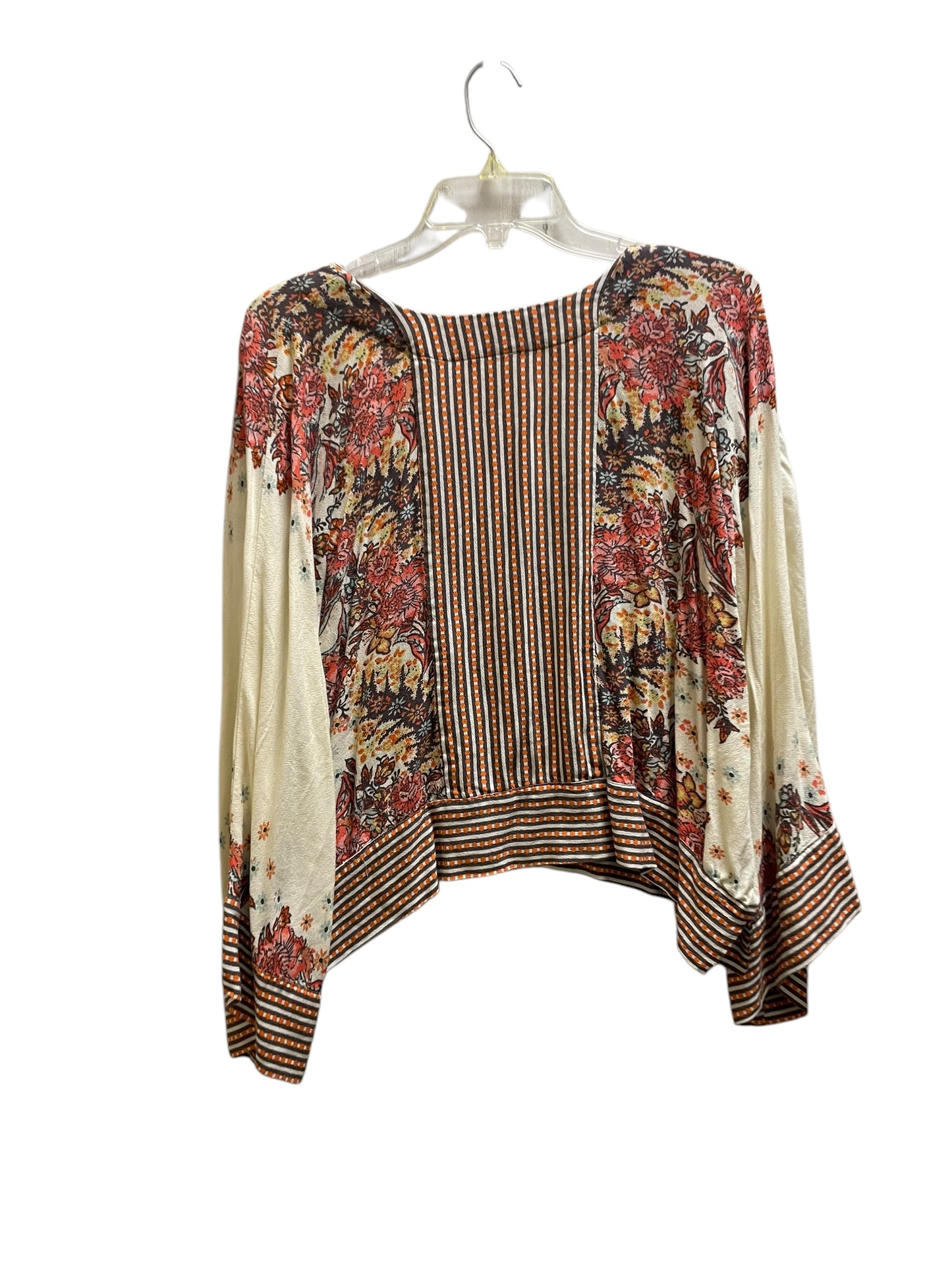 Top Long Sleeve By Free People In Cream, Size: M