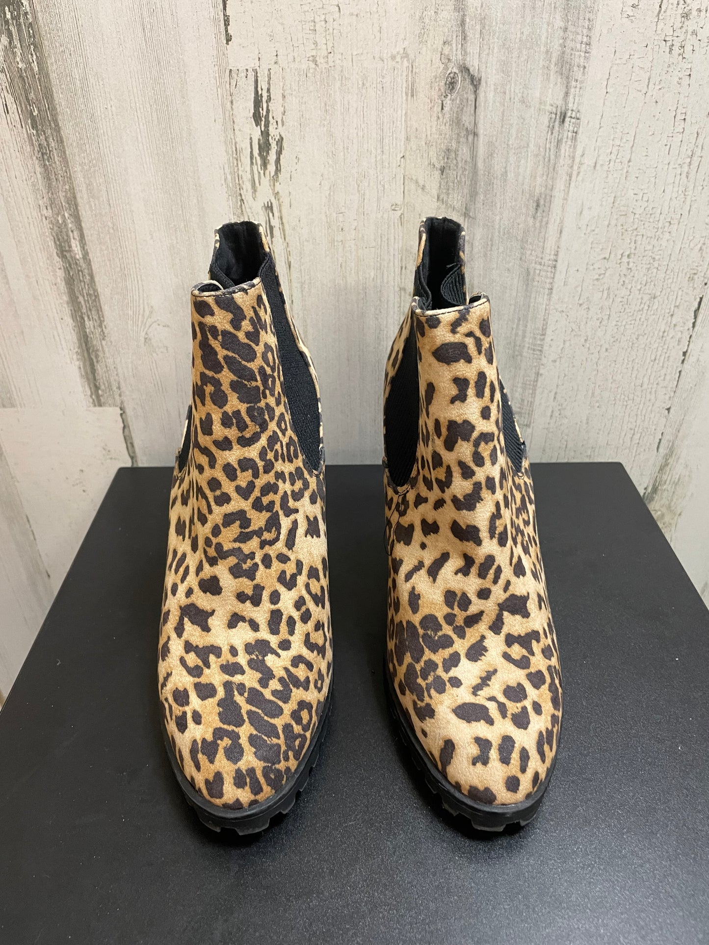 Boots Ankle Heels By Shoedazzle In Animal Print, Size: 9.5