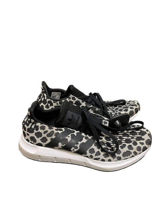 Shoes Sneakers By Adidas In Animal Print, Size: 9.5