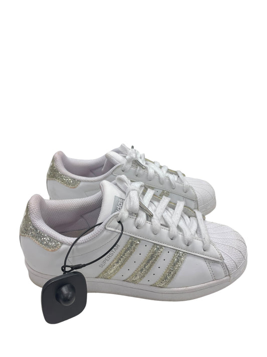 Shoes Sneakers By Adidas In White, Size: 6.5