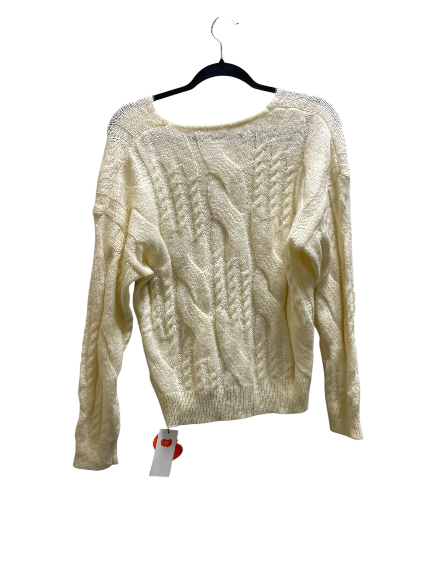 Sweater By Clothes Mentor In Cream, Size: M