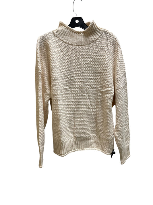 Sweater By Clothes Mentor In Cream, Size: M