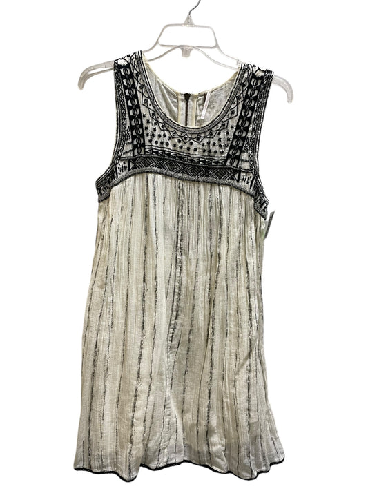 Dress Casual Short By Free People In Ivory, Size: M