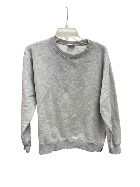 Sweatshirt Collar By Clothes Mentor In Grey, Size: M