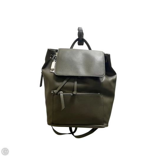 Crossbody By Clothes Mentor, Size: Medium