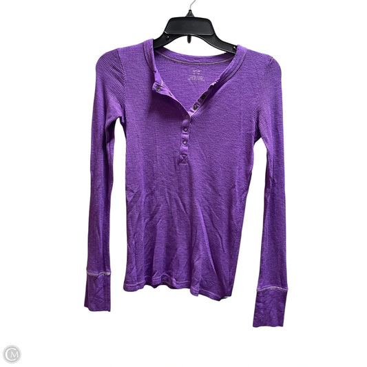 Top Long Sleeve By Aerie In Purple, Size: Xs