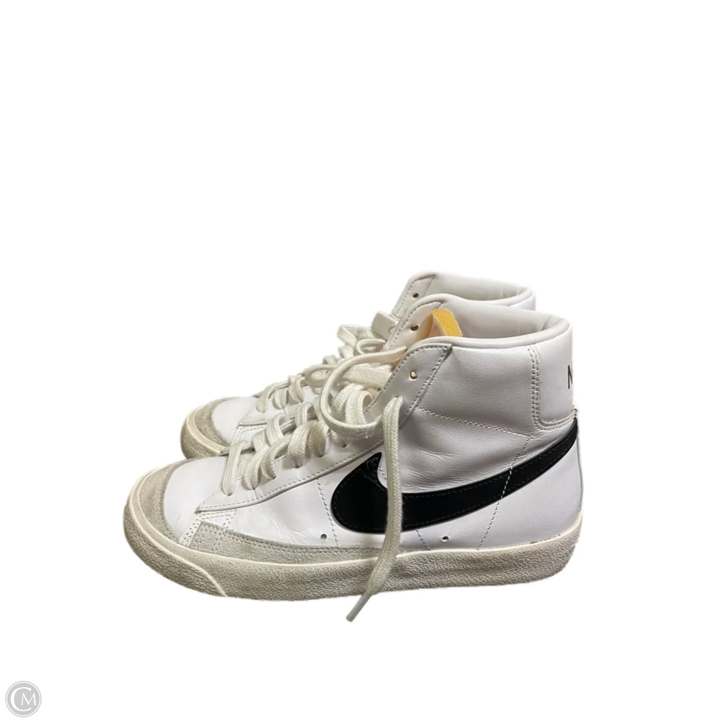 Shoes Sneakers By Nike In White, Size: 7.5