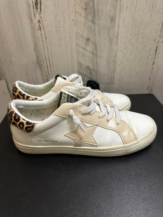 Shoes Sneakers By Vintage Havana  Size: 7.5