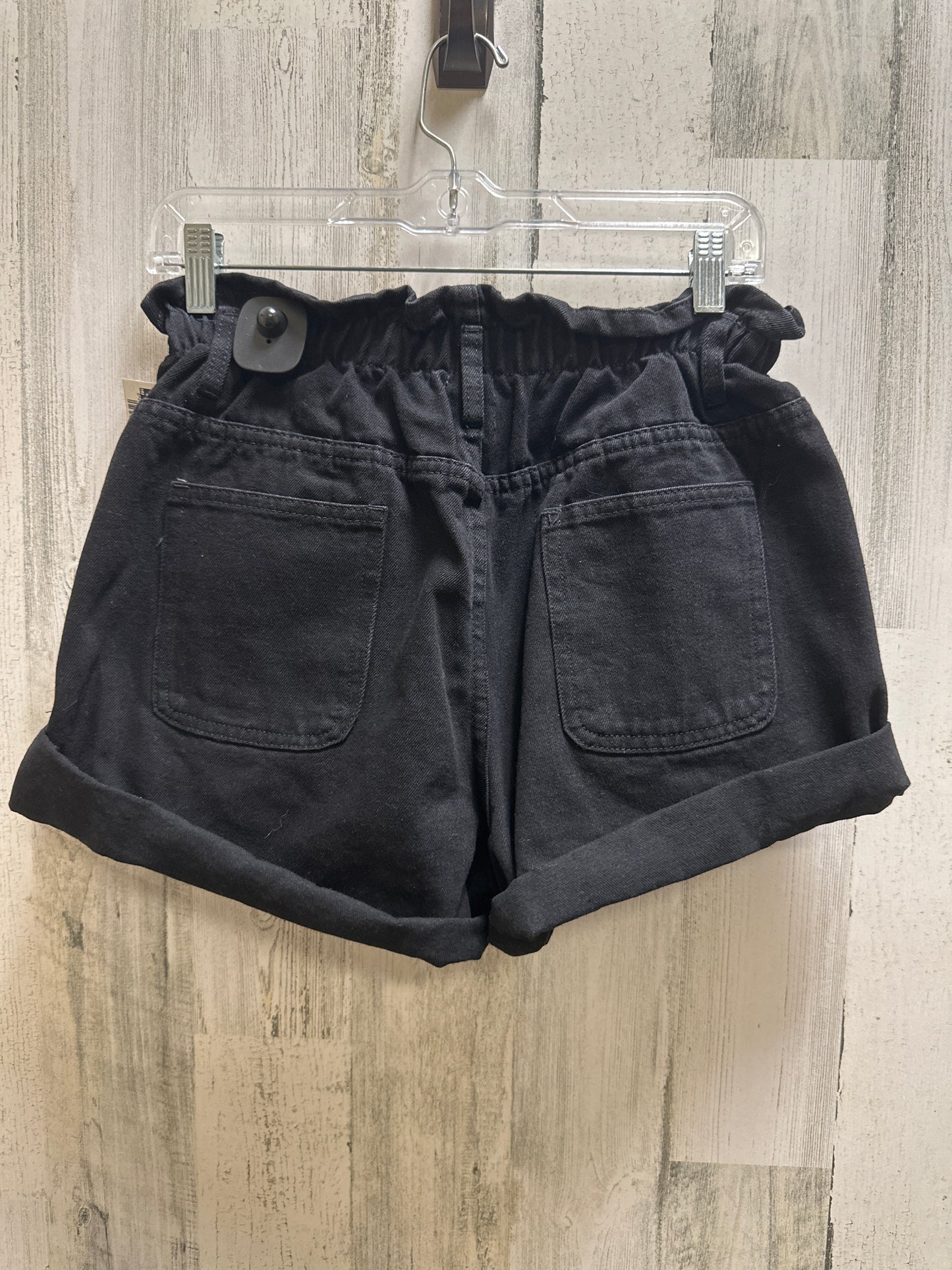 Shorts By Clothes Mentor  Size: 4