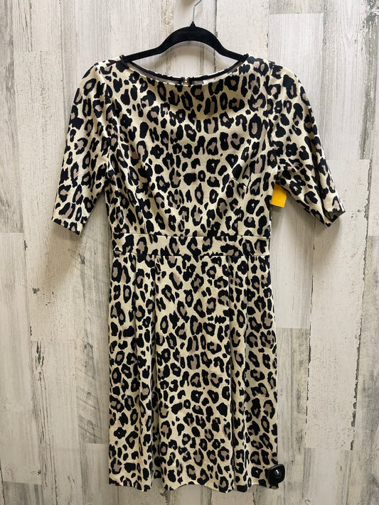 Dress Casual Short By Kate Spade  Size: S