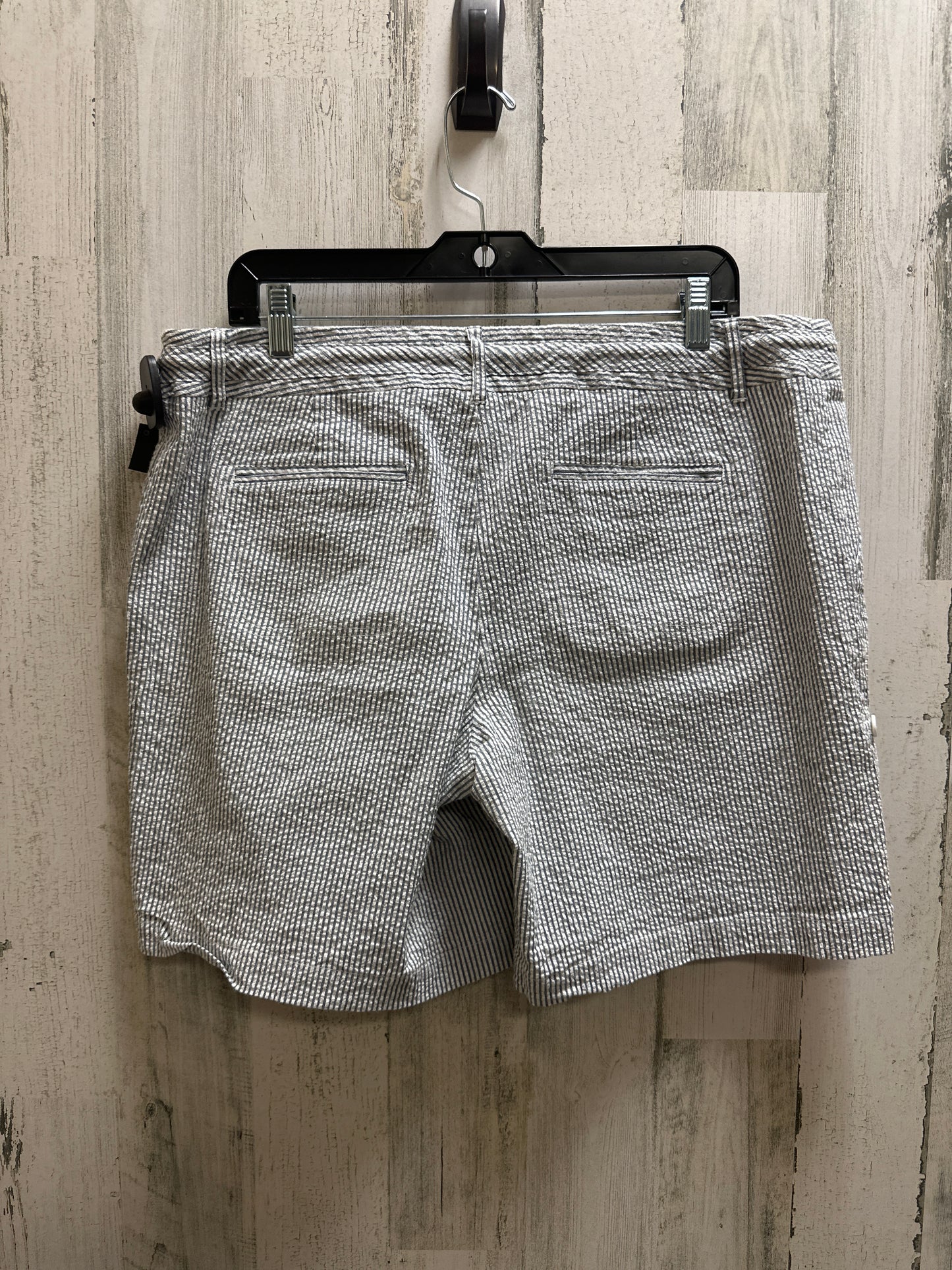 Shorts By International Concepts  Size: 16