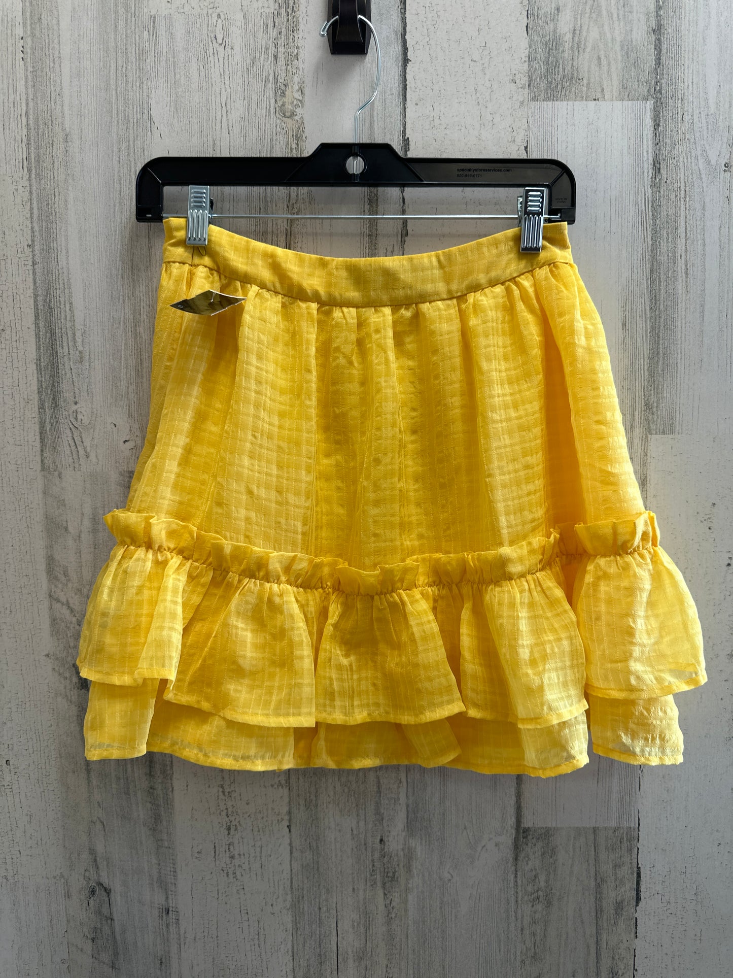 Skirt Mini & Short By House Of Harlow  Size: 4