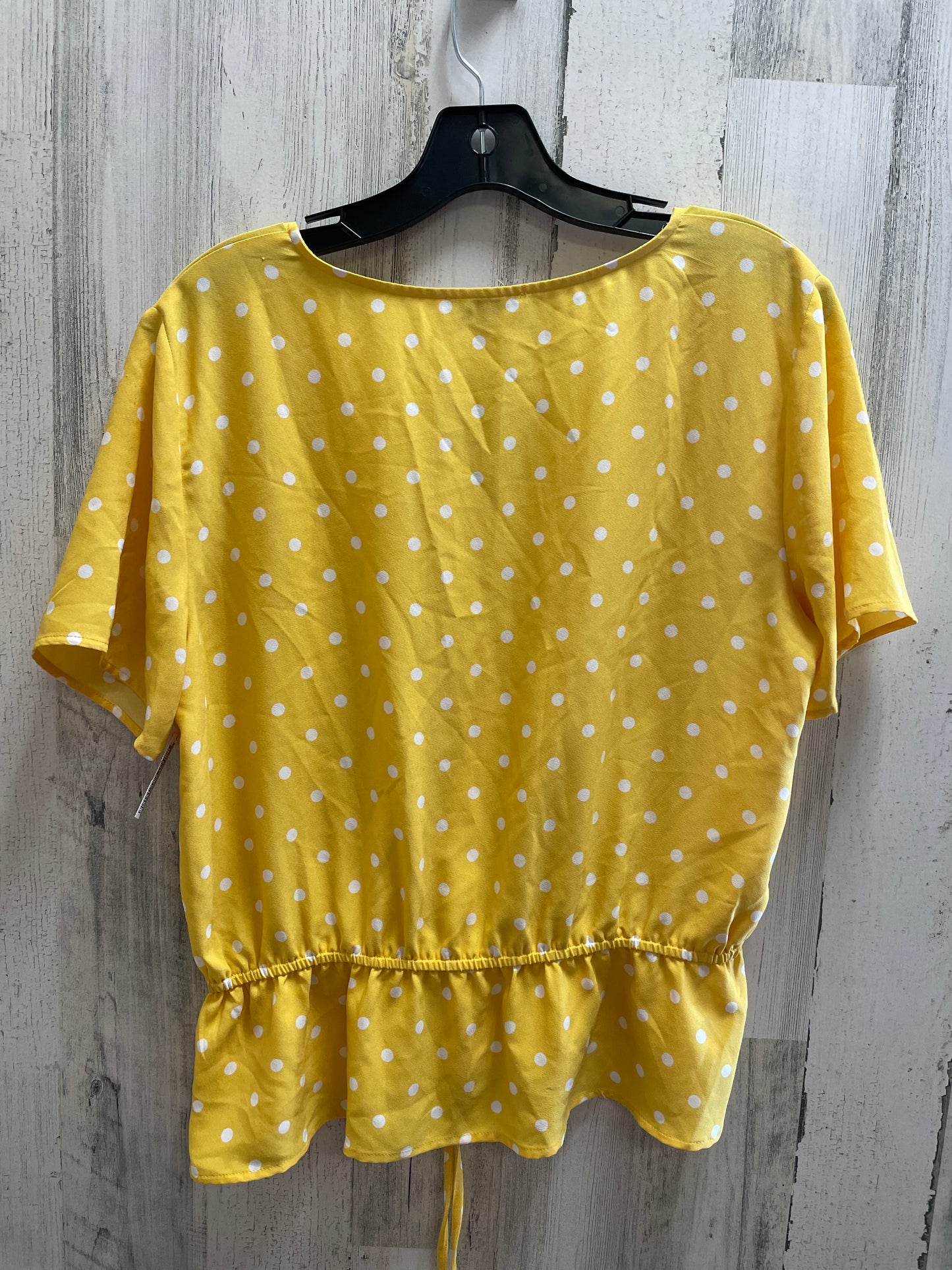 Top Short Sleeve By Loft In Yellow, Size: L