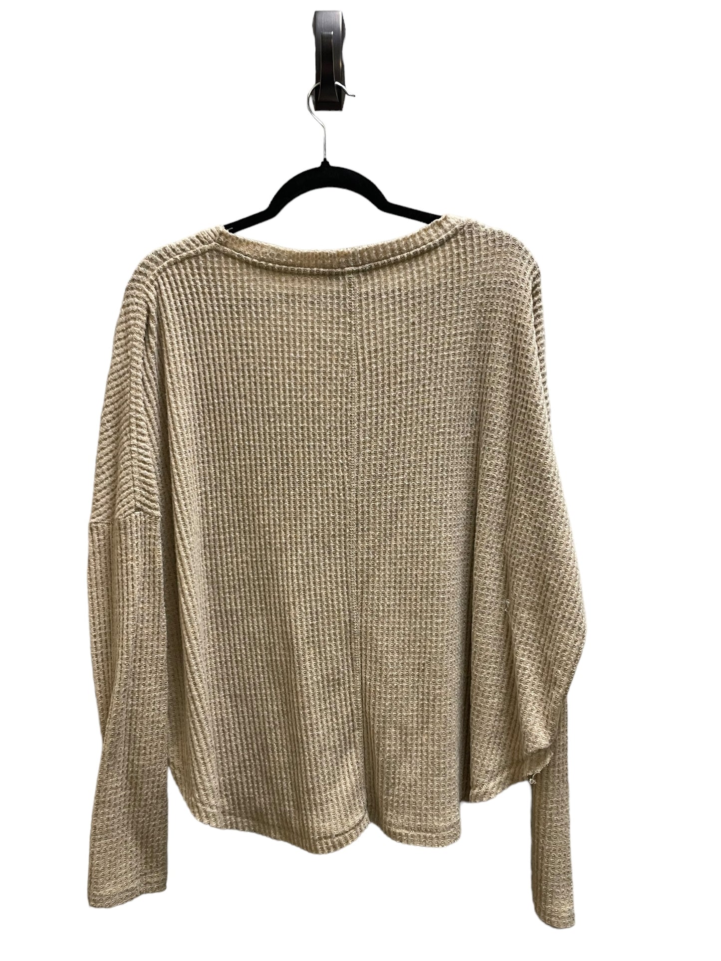 Top Long Sleeve By Urban Outfitters In Tan, Size: M