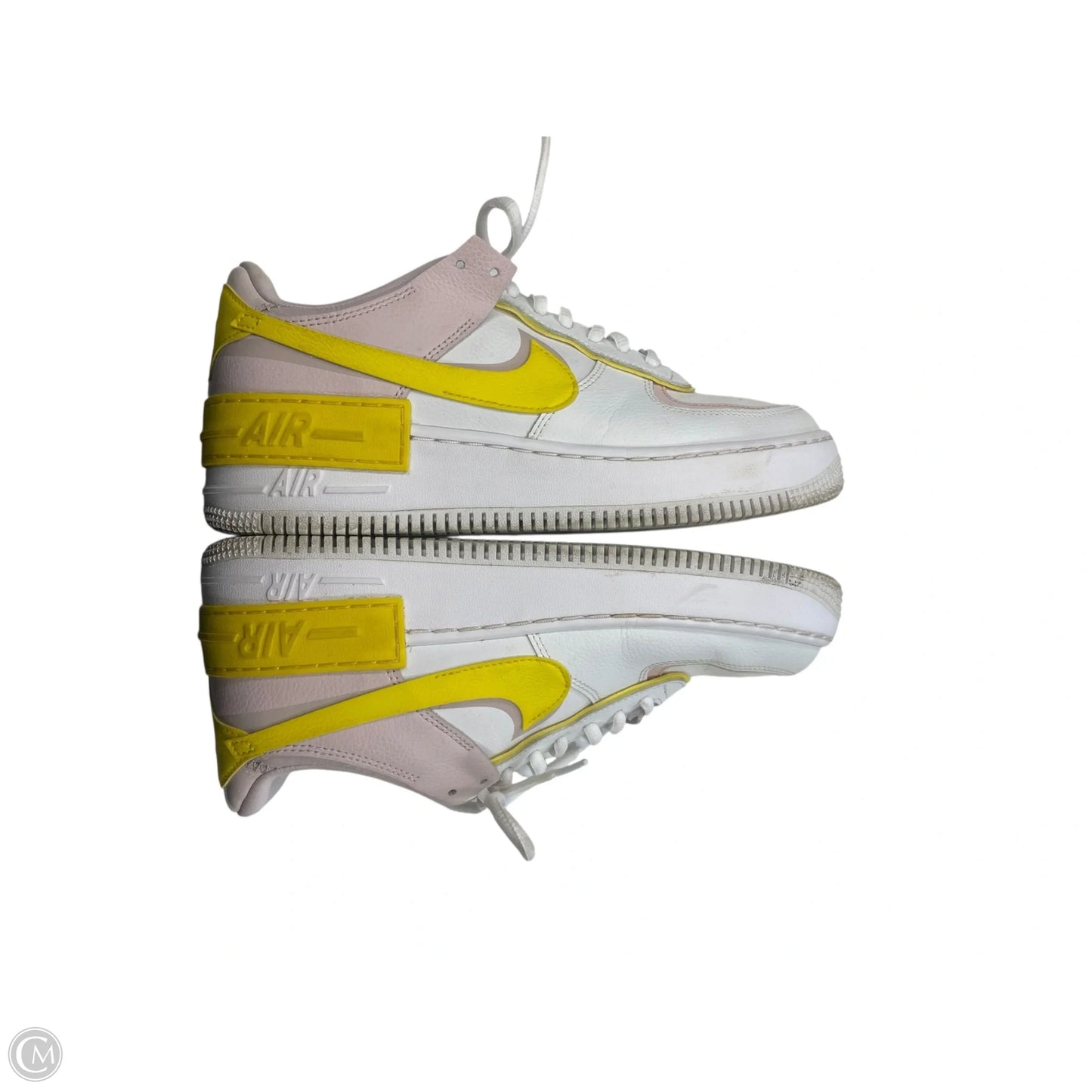 Shoes Sneakers By Nike In White, Size: 9