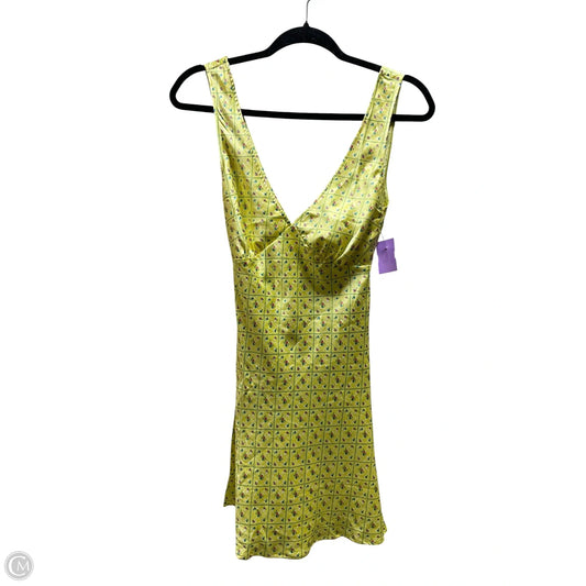 Dress Casual Short By Clothes Mentor In Yellow, Size: Xs