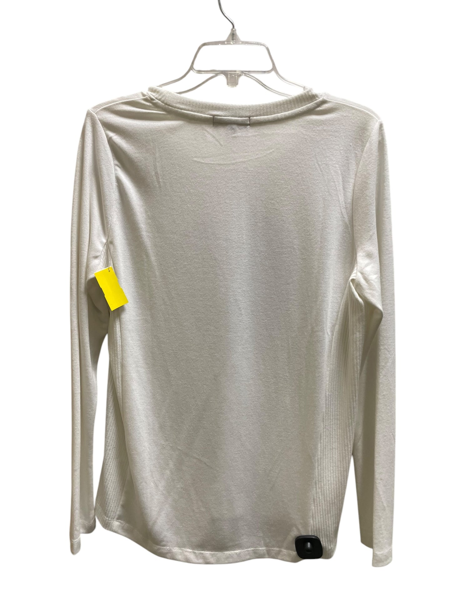 Top Long Sleeve By Clothes Mentor In White, Size: M