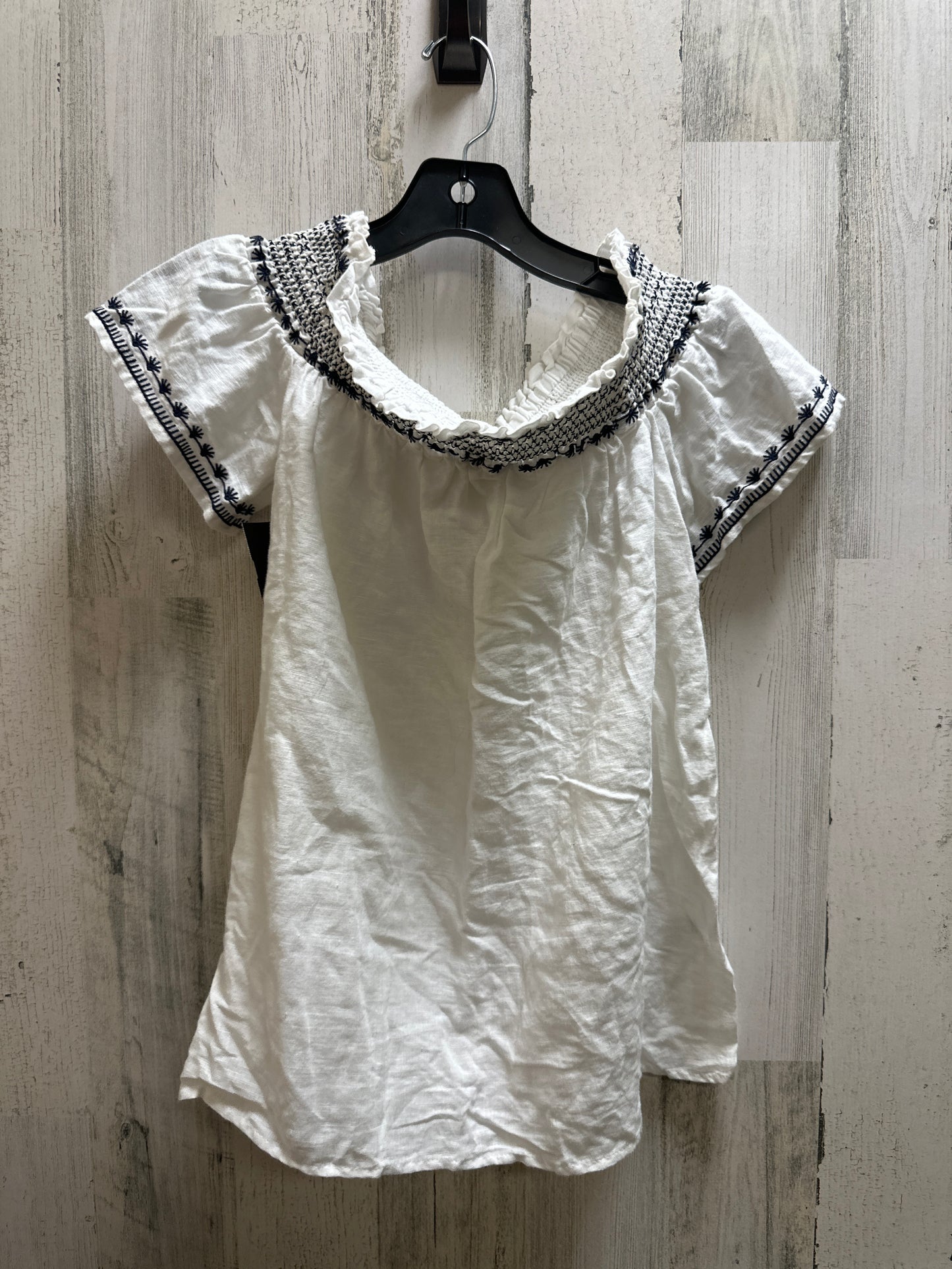 White Top Short Sleeve Ann Taylor, Size S