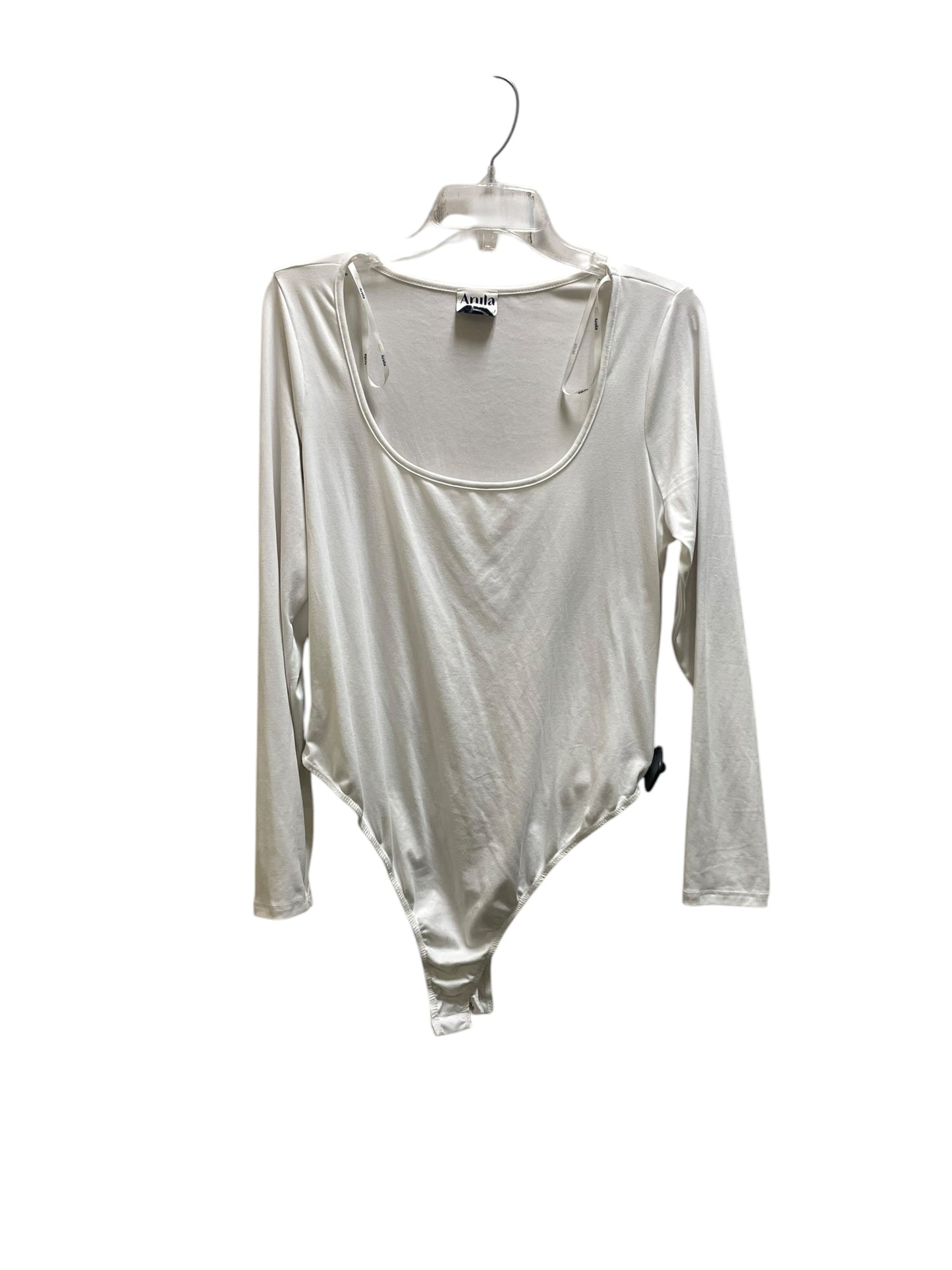 Top Long Sleeve By Clothes Mentor In White, Size: 1x