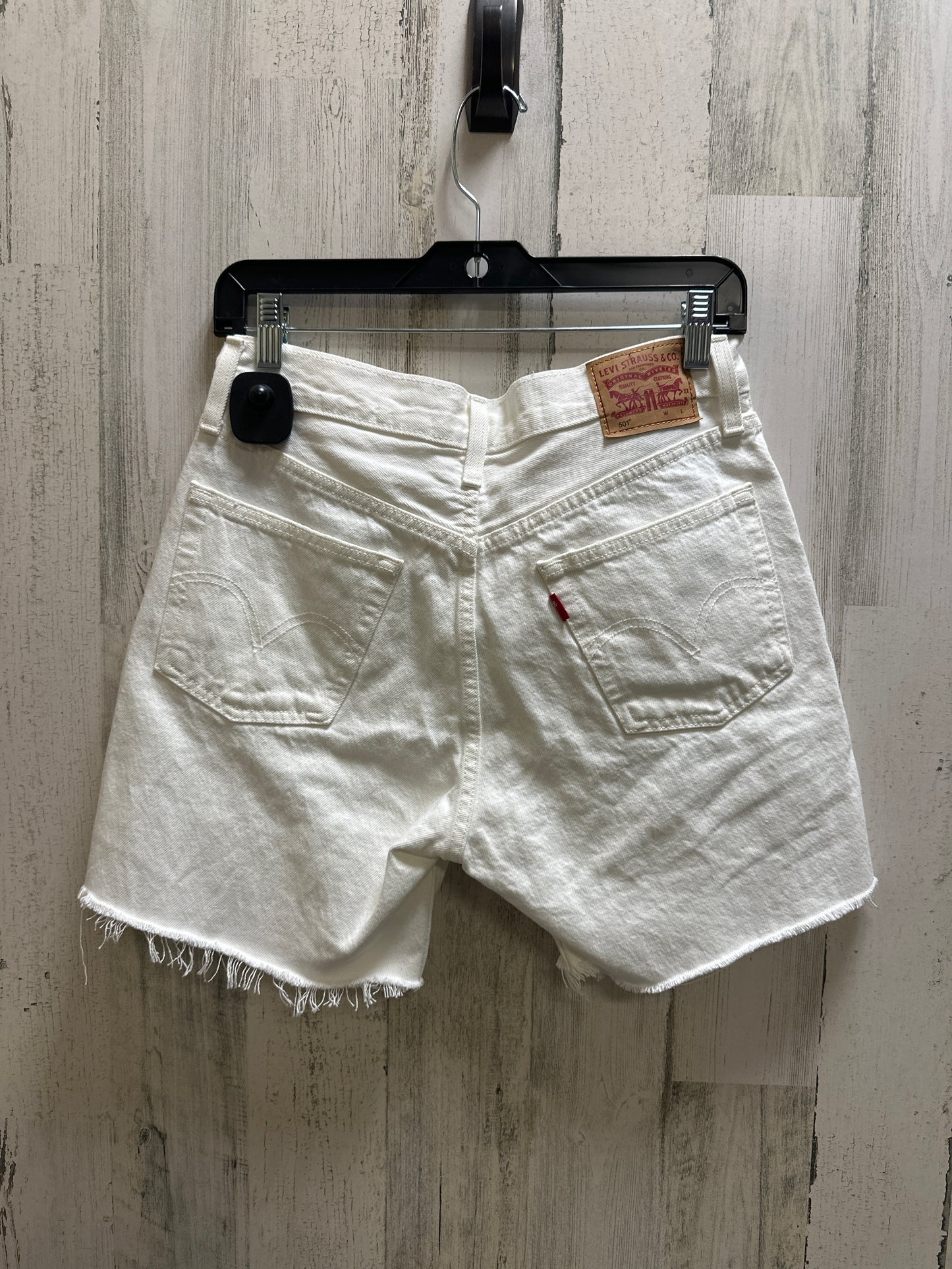 White Shorts Level 99, Size 4