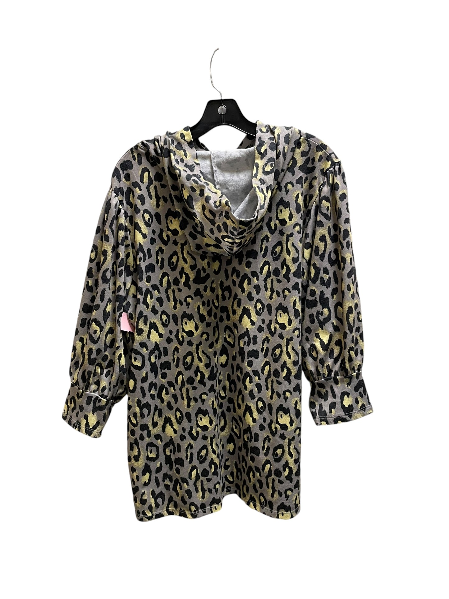 Top Long Sleeve By Cato In Animal Print, Size: 2x