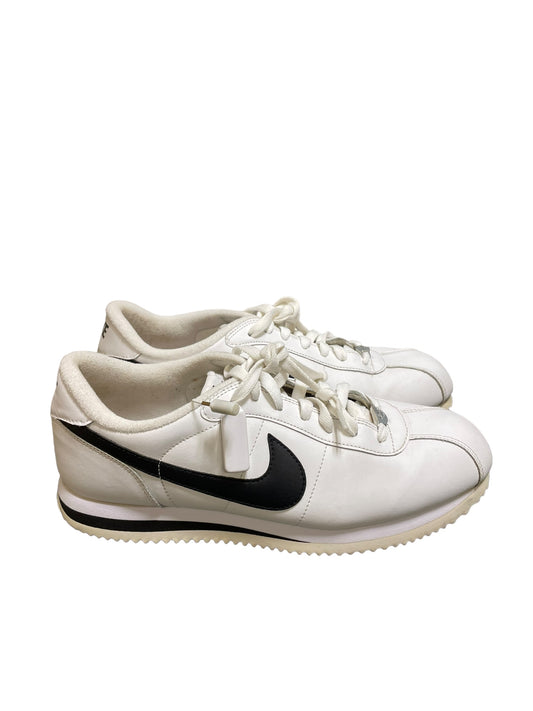 Shoes Sneakers By Nike In White, Size: 10