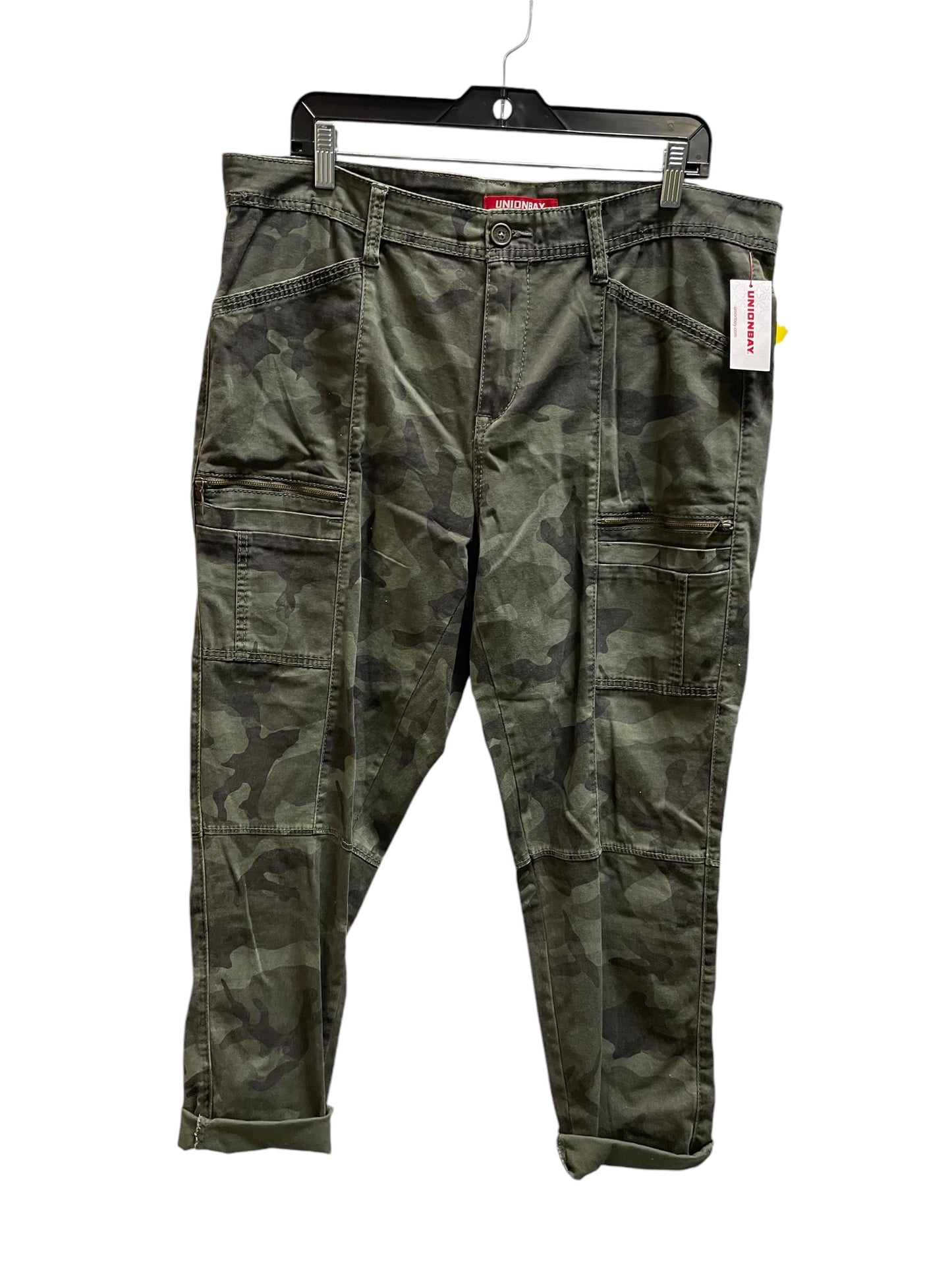 Pants Cargo & Utility By Union Bay In Camouflage Print, Size: 16