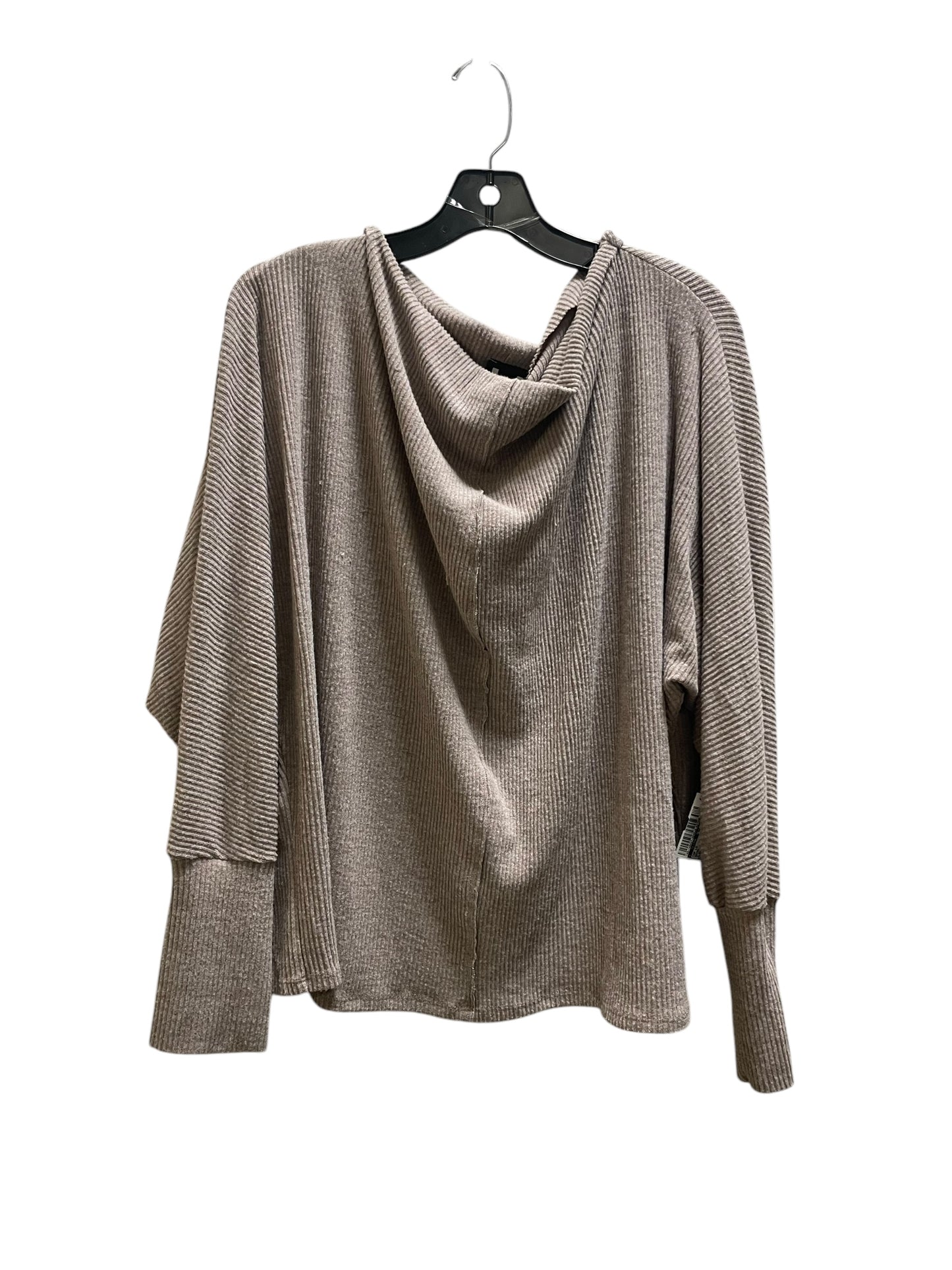 Top Long Sleeve By Clothes Mentor In Brown, Size: Xl