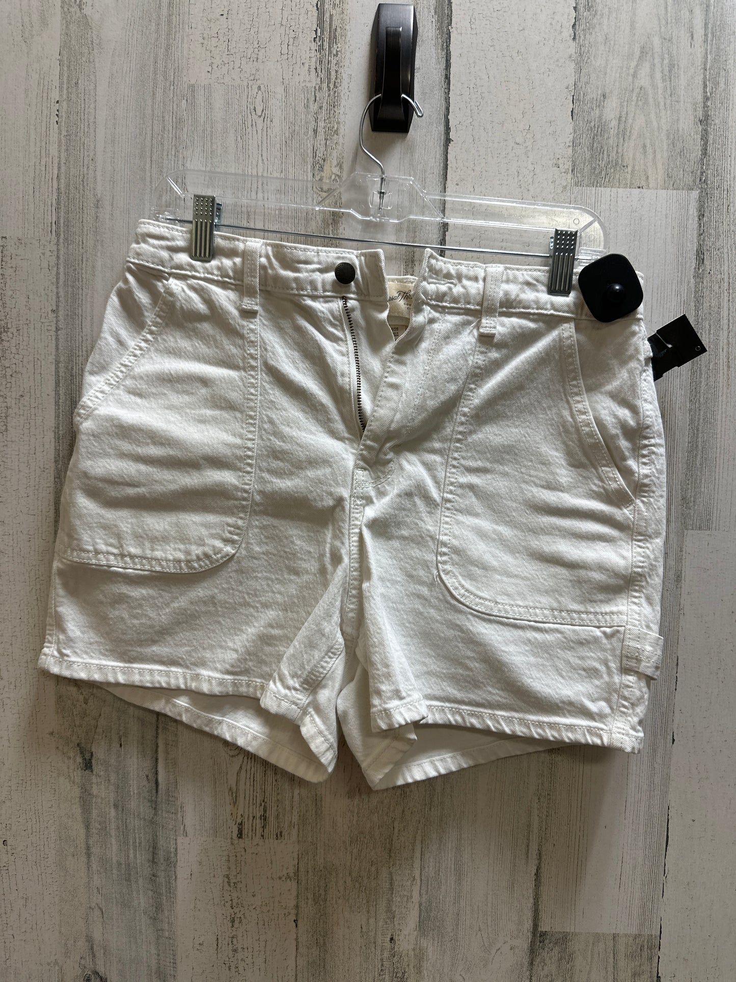 White Shorts Universal Thread, Size 6