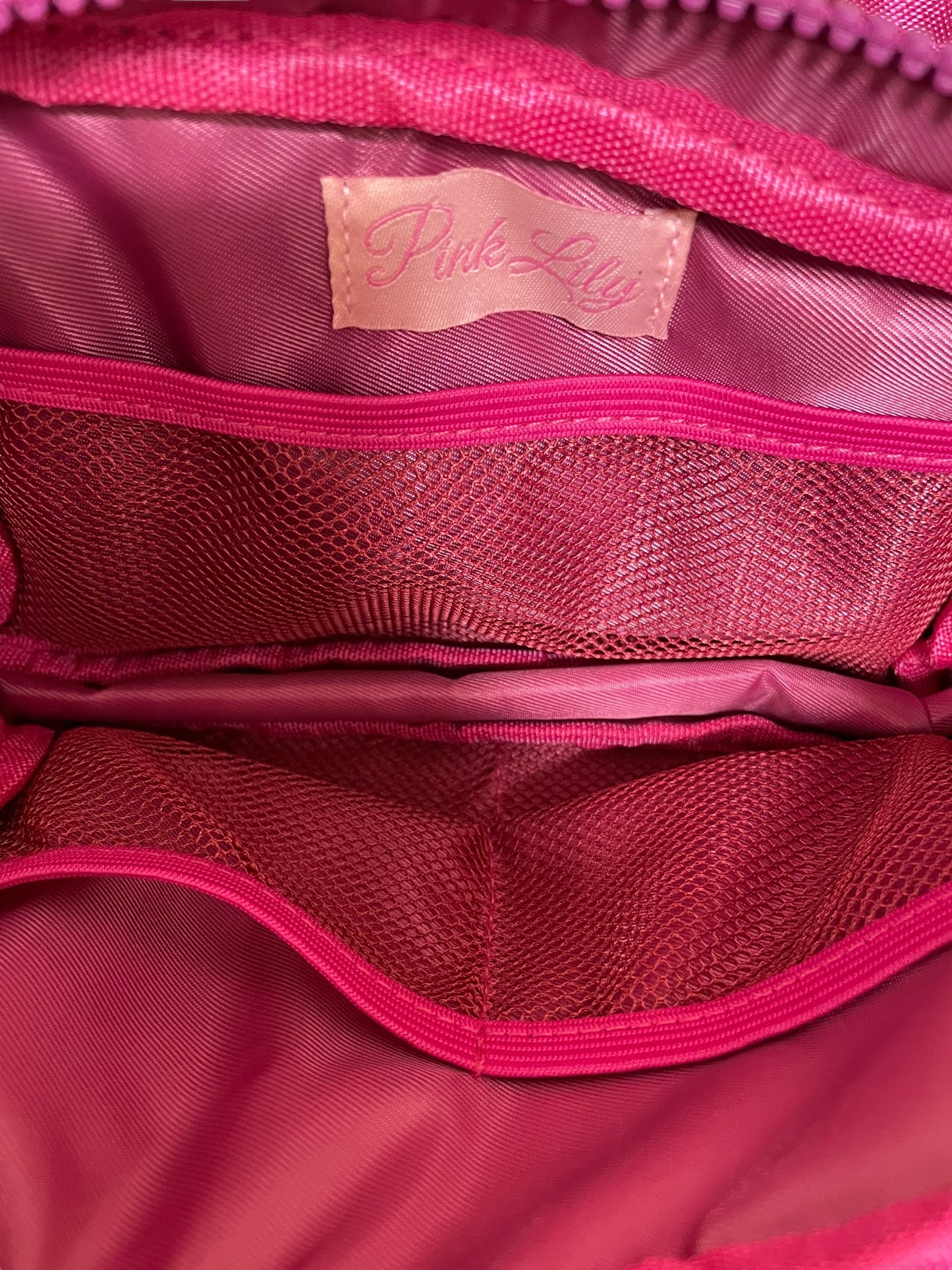 Belt Bag By Pink Lily, Size: Small