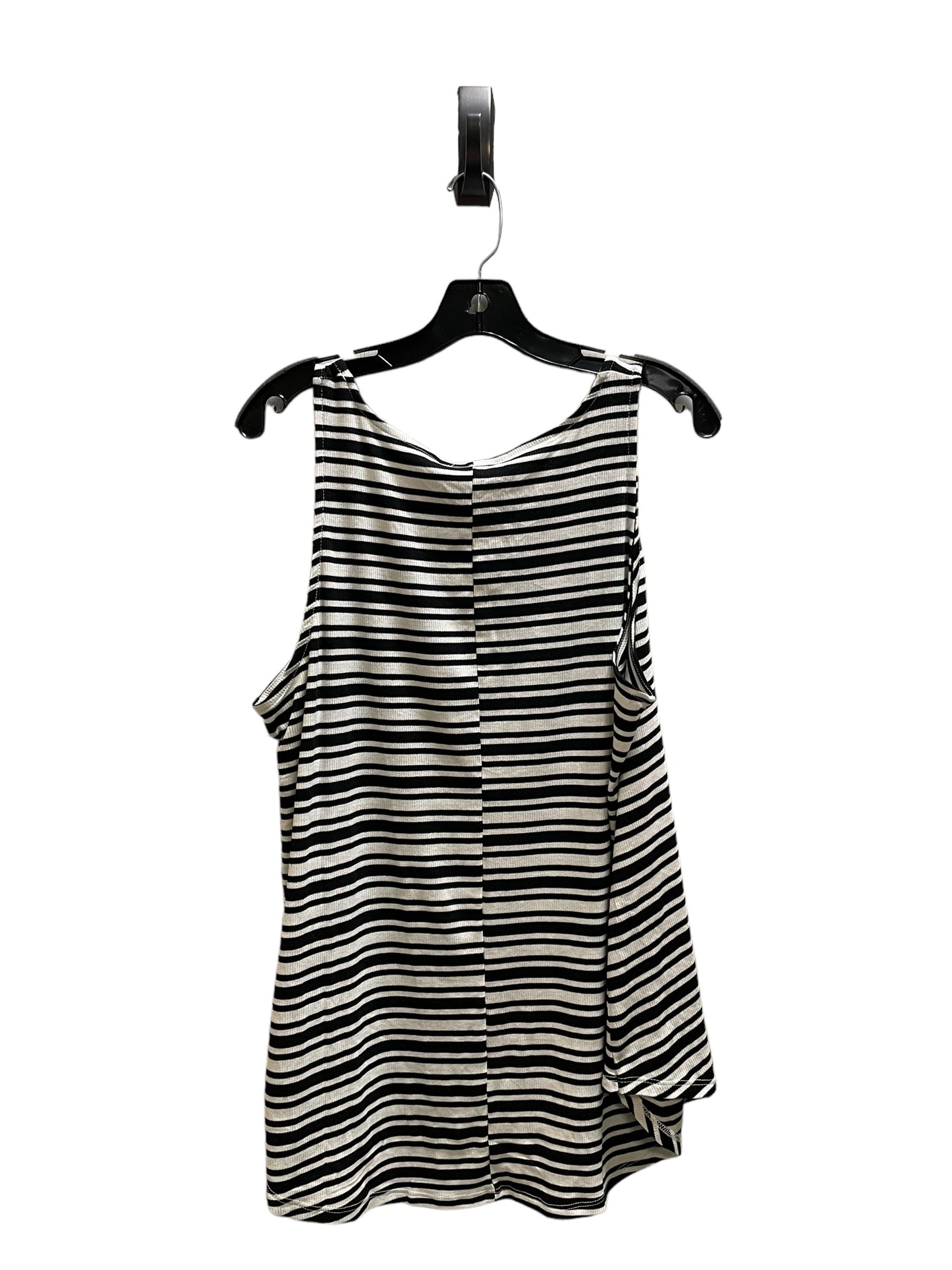 Top Sleeveless By Zenana Outfitters In Black & White, Size: 1x