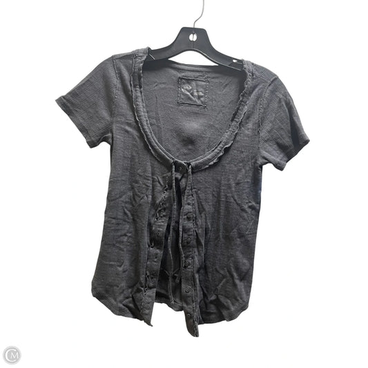 Top Short Sleeve By Aerie In Grey, Size: S