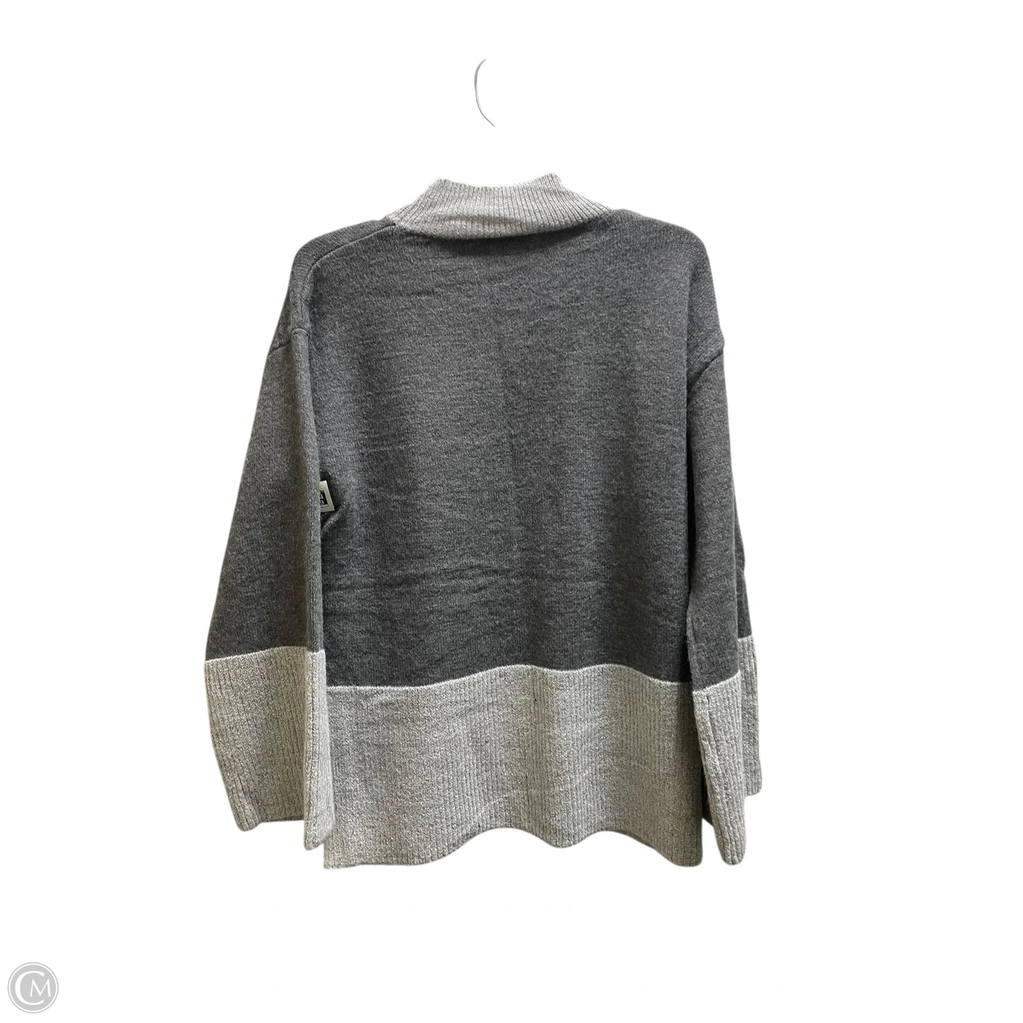 Sweater By Miracle In Grey, Size: S
